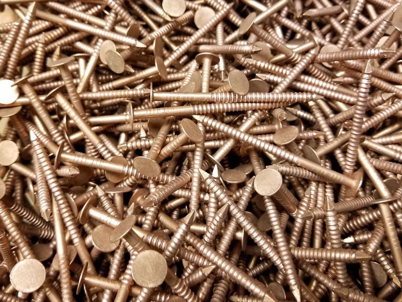 1 1/2" Smooth Plain Shank Copper Roofing Nails 10 gauge 3/4lb approx. 85 pcs 