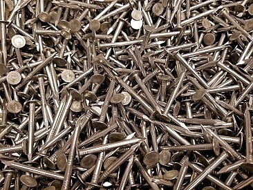 Bulk Stainless Smooth-Shank Roof Nails